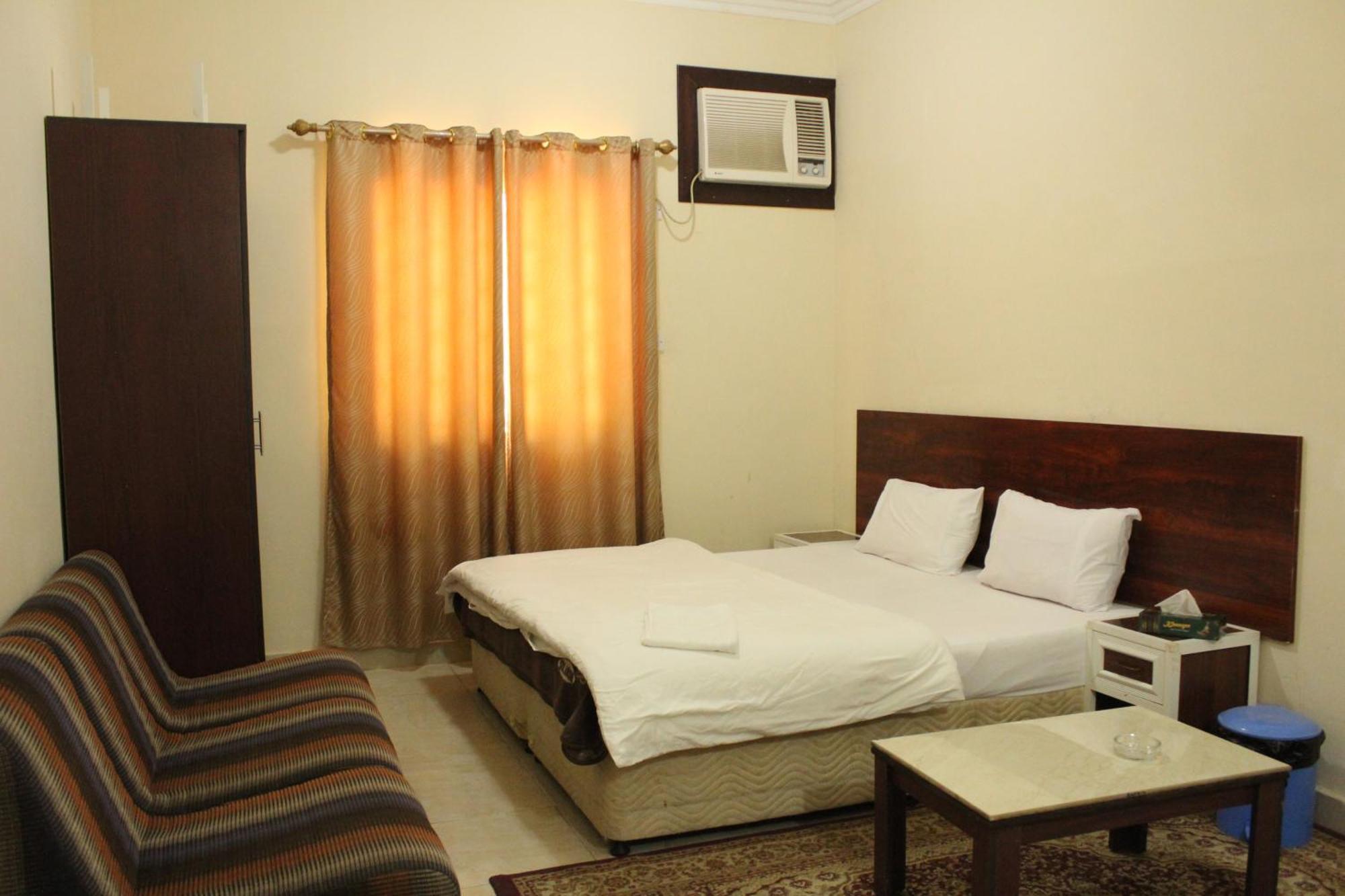 Al Muntazah Building2 Hotel 2*